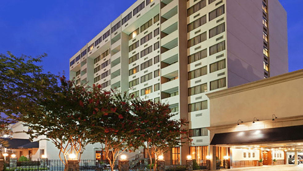100Hotel01large copy